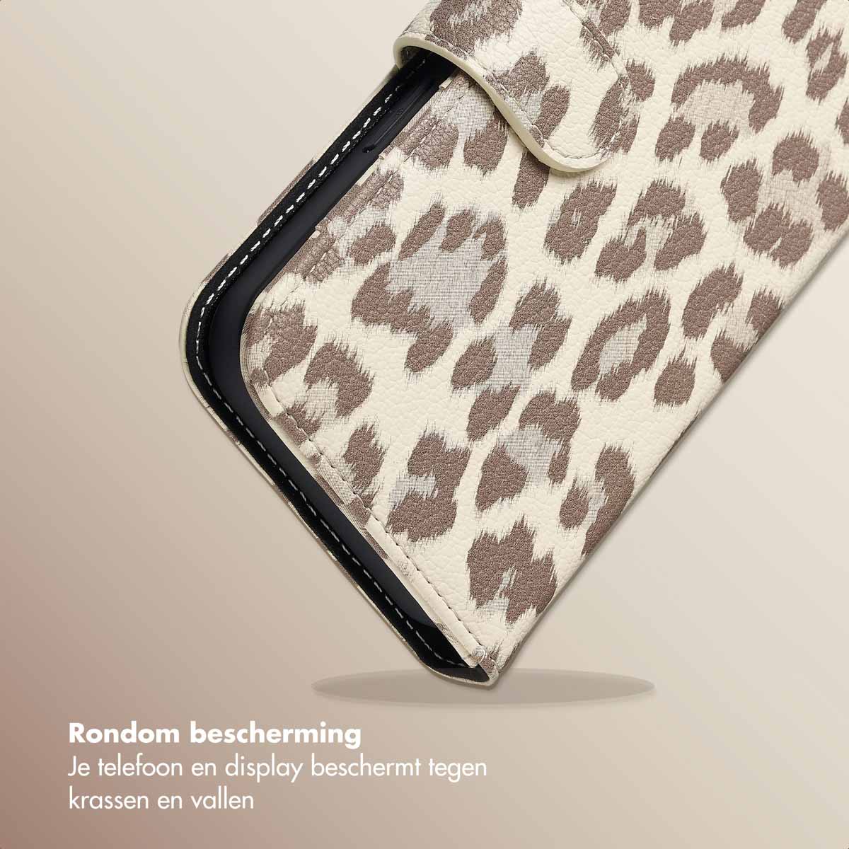 Selencia Sabi Bookcase met Panterprint voor de Apple iPhone 15 - Soft Ivory