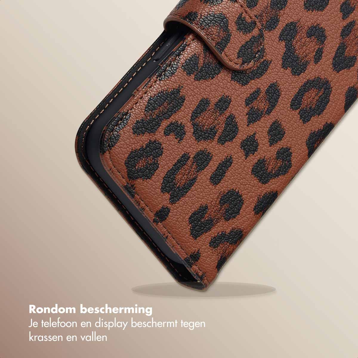 Selencia Sabi Bookcase met Panterprint voor de Apple iPhone 16 - Mocha Brown