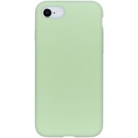 Accezz Liquid Silicone Backcover iPhone SE (2022 / 2020) / 8 / 7 - Groen