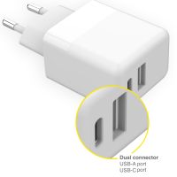 Accezz Wall Charger iPhone SE (2022) - Oplader - USB-C en USB aansluiting - Power Delivery - 20 Watt - Wit