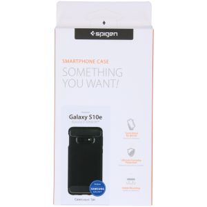 Spigen Rugged Armor Backcover Samsung Galaxy S10e