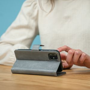iMoshion Luxe Bookcase iPhone 11 Pro Max - Grijs