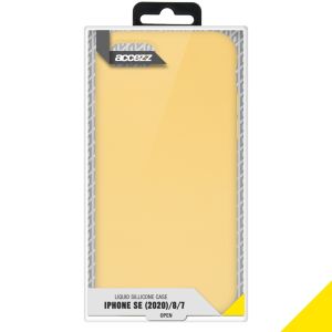 Accezz Liquid Silicone Backcover iPhone SE (2022 / 2020) / 8 / 7 - Yellow