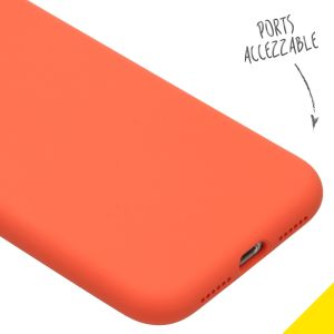 Accezz Liquid Silicone Backcover iPhone Xr - Nectarine