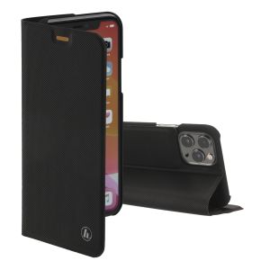 Hama Slim Pro Bookcase iPhone 12 (Pro) - Zwart