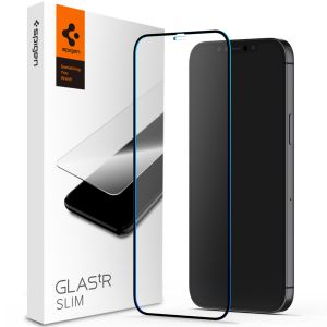 Spigen GLAStR Screenprotector iPhone 12 (Pro) - Zwart
