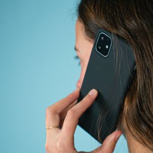 iMoshion Color Backcover Oppo Find X2 Lite - Zwart