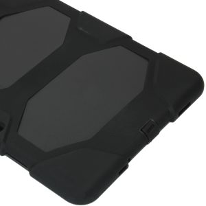 Extreme Protection Army Backcover iPad Air 5 (2022) / Air 4 (2020) - Zwart