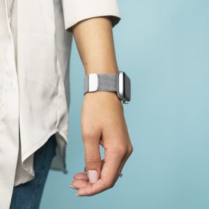iMoshion Milanees Watch bandje Fitbit Versa 4 / 3 / Sense (2) - Zilver
