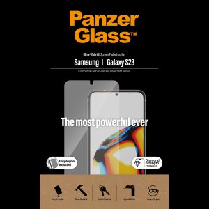 PanzerGlass Ultra-Wide Fit Anti-Bacterial Screenprotector incl. applicator Samsung Galaxy S23 - Zwart