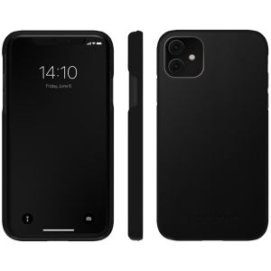 iDeal of Sweden Atelier Backcover iPhone 11 - Intense Black