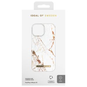 iDeal of Sweden Fashion Backcover MagSafe iPhone 15 - Carrara Gold
