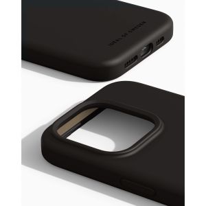 iDeal of Sweden Silicone Case iPhone 15 Pro - Black