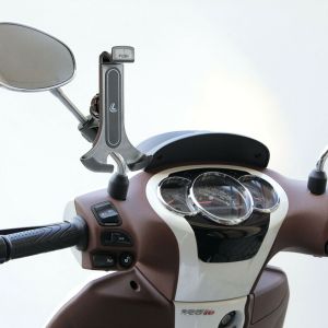 Lampa Smart Scooter Flow - Telefoonhouder scooter - Spiegel en windscherm bevestiging - Zwart