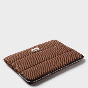 Wouf Quilted - Laptop hoes 13-14 inch - Laptopsleeve - Camille