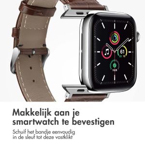 iMoshion Lederen krokodil bandje Apple Watch Series 1-9 / SE / Ultra (2) - 42/44/45/49 mm - Bruin