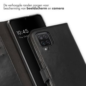 Selencia Echt Lederen Bookcase Samsung Galaxy A12 - Zwart