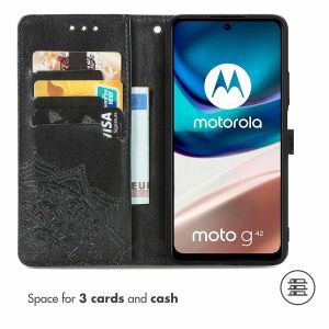 iMoshion Mandala Bookcase Motorola Moto G42 - Zwart
