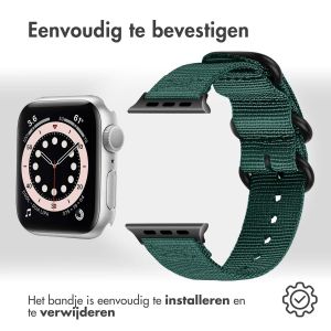 iMoshion Nylon bandje Apple Watch Series 1-9 / SE - 38/40/41mm - Donkergroen