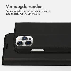 Accezz Premium Leather Slim Bookcase iPhone 12 (Pro) - Zwart