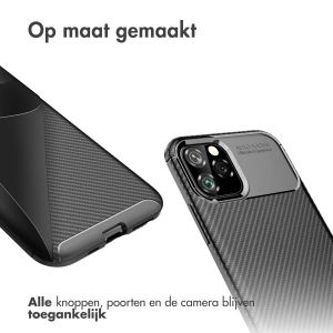 iMoshion Carbon Softcase Backcover iPhone 11 Pro Max - Zwart