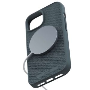 Njorð Collections Fabric MagSafe Case iPhone 15 - Dark Grey