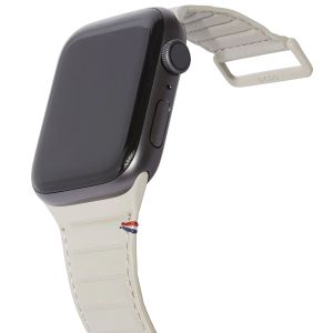 Decoded Magnet Strap echt lederen bandje Apple Watch Series 1-9 / SE - 38/40/41 mm - Clay