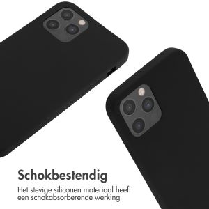 iMoshion Siliconen hoesje met koord iPhone 12 (Pro) - Zwart