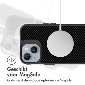 iMoshion Rugged Hybrid Carbon Case met MagSafe iPhone 15 Plus - Zwart