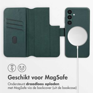 Accezz Leather Bookcase 2-in-1 met MagSafe Samsung Galaxy S23 FE - Cedar Green