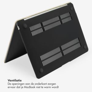 Selencia Fluwelen Cover MacBook Air 13 inch (2022) / Air 13 inch (2024) M3 chip - A2681 / A3113 - Beige
