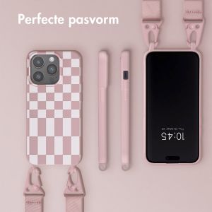 Selencia Siliconen design hoesje met afneembaar koord iPhone 15 Pro - Irregular Check Sand Pink