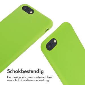 iMoshion Siliconen hoesje met koord iPhone SE (2022 / 2020) / 8 / 7 - Fluor Groen