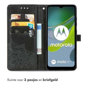 iMoshion Mandala Bookcase Motorola Moto E13 - Zwart