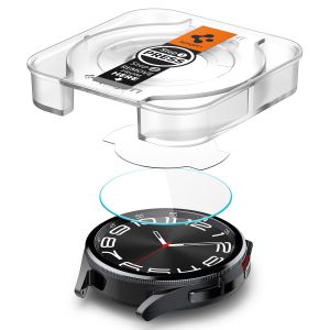 Spigen EZ FIT Glas.tR Screenprotector met applicator Samsung Galaxy Watch 6 Classic - 43 mm - Transparant