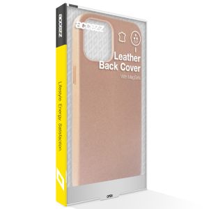 Accezz Leather Backcover met MagSafe iPhone 12 Pro Max - Bruin