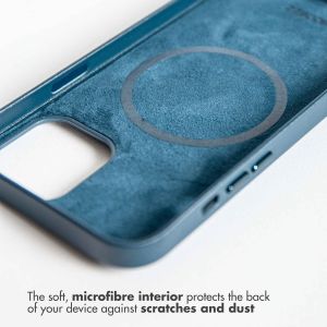 Accezz Leather Backcover met MagSafe iPhone 14 Pro - Donkerblauw