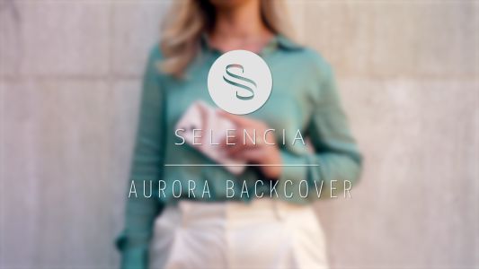 Selencia Aurora Fashion Backcover iPhone 13 - Duurzaam hoesje - 100% gerecycled - Wit Marmer