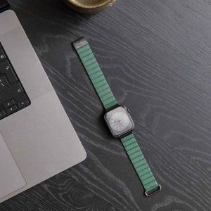 iMoshion Magnetisch lederen bandje Apple Watch Series 1-9 / SE / Ultra (2) - 42/44/45/49 mm - Groen
