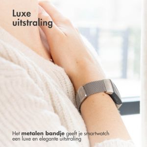 iMoshion Milanees magnetisch bandje Fitbit Charge 5 / Charge 6 - Maat M - Zilver