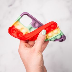iMoshion Pop It Fidget Toy - Pop It hoesje iPhone 12 (Pro) - Rainbow