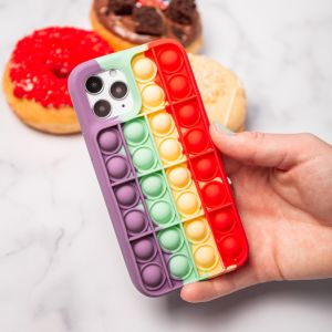 iMoshion Pop It Fidget Toy - Pop It hoesje  Galaxy A12 - Rainbow
