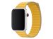 Apple Leather Loop M Apple Watch Series 1-9 / SE / Ultra (2) - 42/44/45/49 mm - Geel