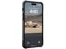 UAG Monarch Backcover iPhone 15 Plus - Carbon Fiber