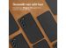 Accezz Premium Leather Slim Bookcase Samsung Galaxy S22 - Zwart