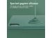 Accezz Liquid Silicone Backcover met penhouder iPad Pro 12.9 (2020 - 2022) - Donkergroen
