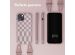 Selencia Siliconen design hoesje met afneembaar koord iPhone 15 Plus - Irregular Check Sand Pink