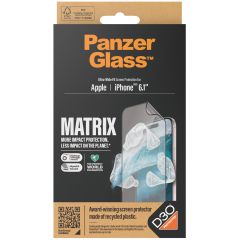 PanzerGlass Matrix Recycled Ultra-Wide Fit Anti-Bacterial Screenprotector incl. applicator iPhone 15