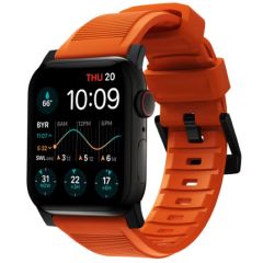 Nomad Rugged band FKM Apple Watch Series 1-9 / SE / Ultra (2) - 42/44/45/49 mm - Zwart/Oranje