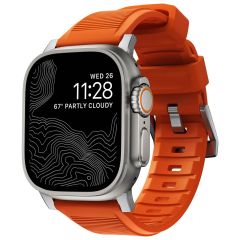 Nomad Rugged band FKM Apple Watch Series 1-9 / SE / Ultra (2) - 42/44/45/49 mm - Zilver/Oranje